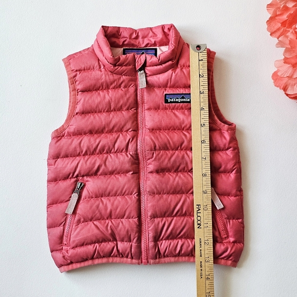 🌸 Patagonia Baby Down Sweater Vest Pink 12–18M Recycled Down Puffer - Picture 11 of 11